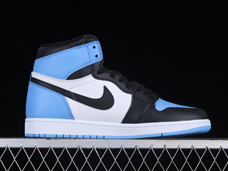 All categories Air Jordan Jordan series basketball shoes Air Jordan 1 High pure original version Air Jordan 1 High OG "UNC Toe" AJ1 Joe 1 black and blue toe DZ5485-400